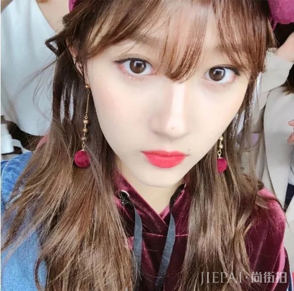 齐刘海终于回潮,“空气刘海”可以退位了