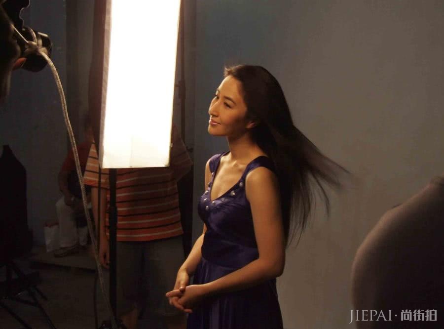 港剧一姐嫁龙套小伙,将丈夫捧为影帝被宠成公主,最具慧眼的天后