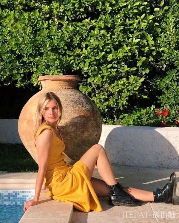 有了这抹明媚黄,你的时髦藏不住