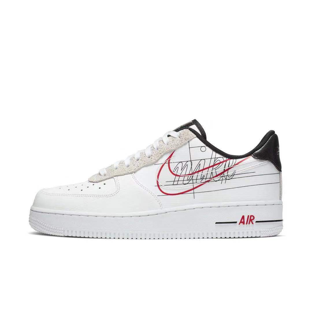 满满的都是细节，Nike 全新手稿设计系列首次曝光！