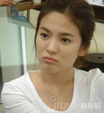 中国版《浪漫满屋》疑开拍,选角却迷之尴尬!杨超越挑战宋慧乔?