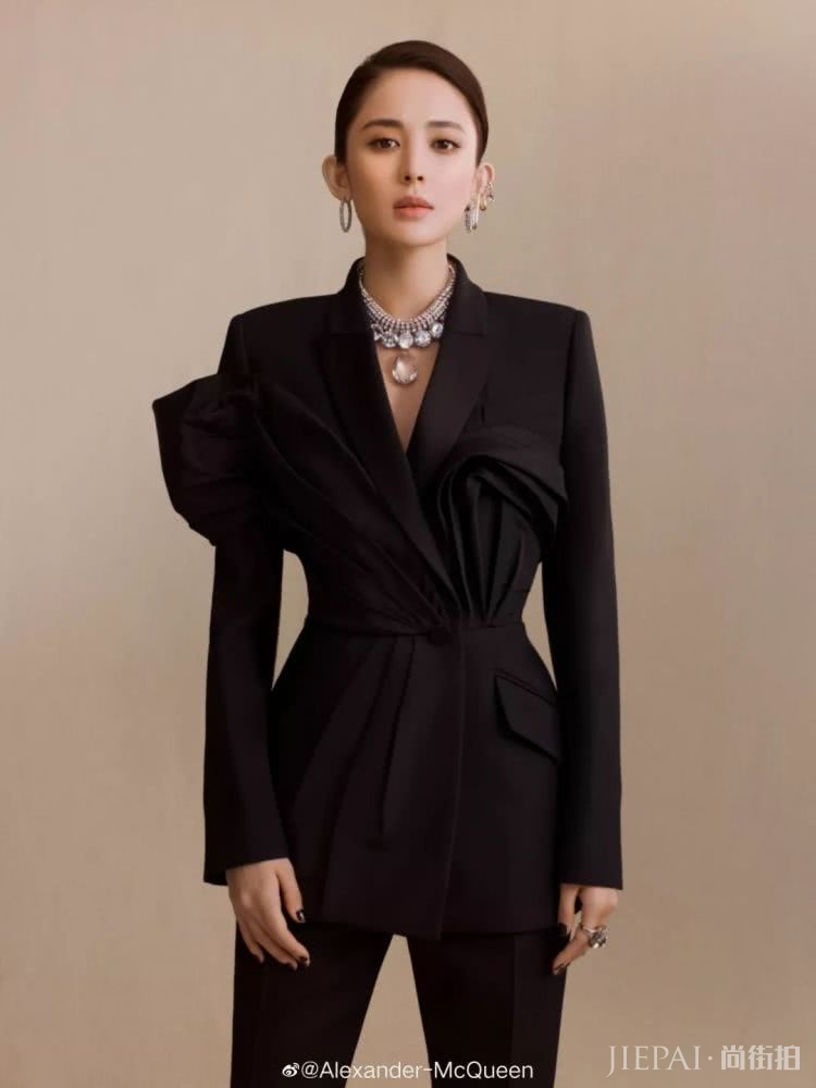 流量明星人手一个大牌代言 究竟谁的最有含金量？