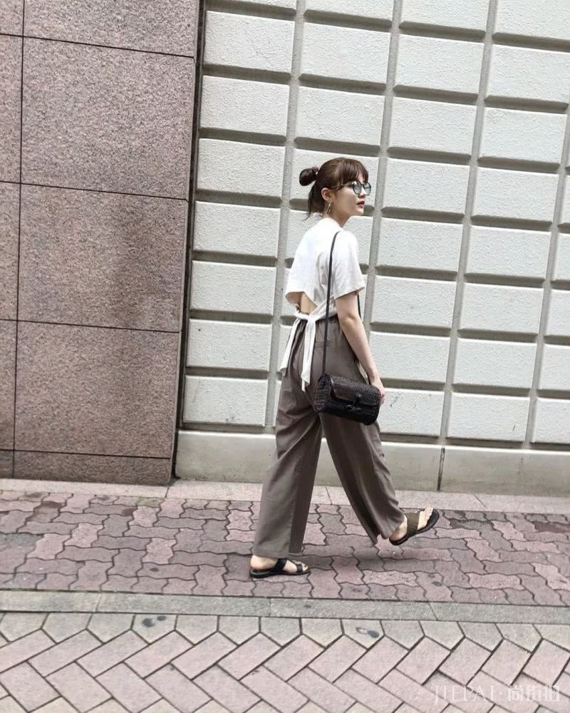 日本模特村田伦子の时髦秘密？一起做“青文字系”女孩