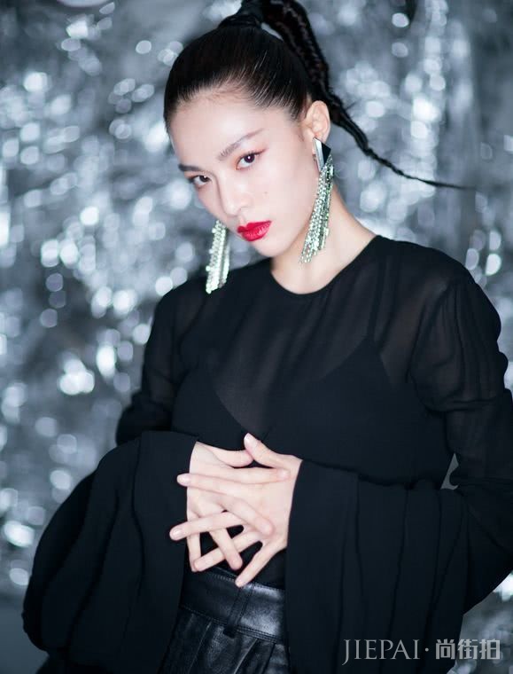 四款夏季清凉发型，适合所有脸型还显脸小