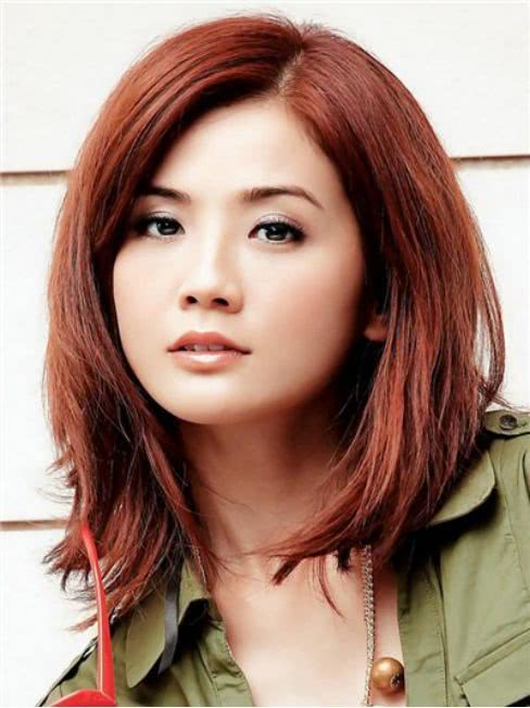 40岁的女人一定要注重发型，试试这几种，不仅舒服还“减龄”