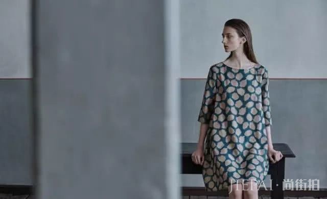 48套适合20岁+女生的高级搭配,赶紧收藏