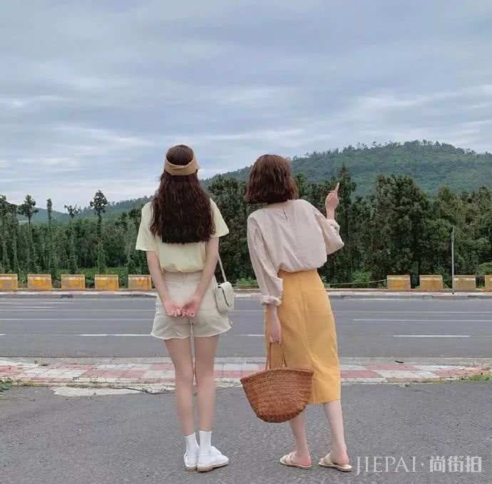 马卡龙色系闺蜜穿搭超好看,夏季穿清凉时髦