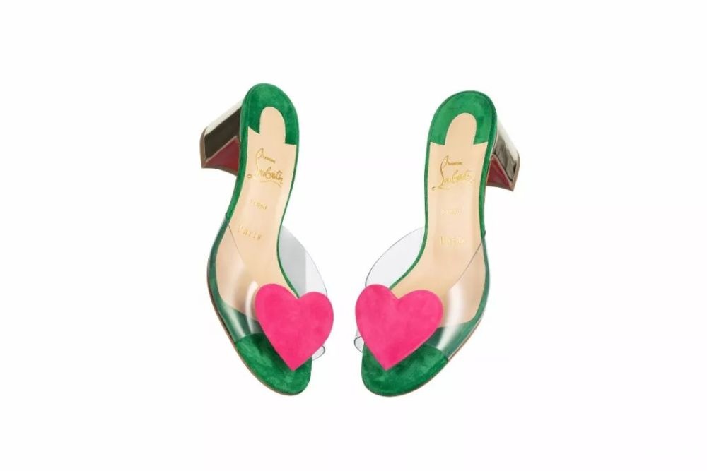 Burberry推出七夕广告大片,刘雯拿下COACH代言