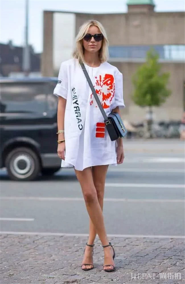 夏日明智之选：oversizeT恤轻松甩开高温