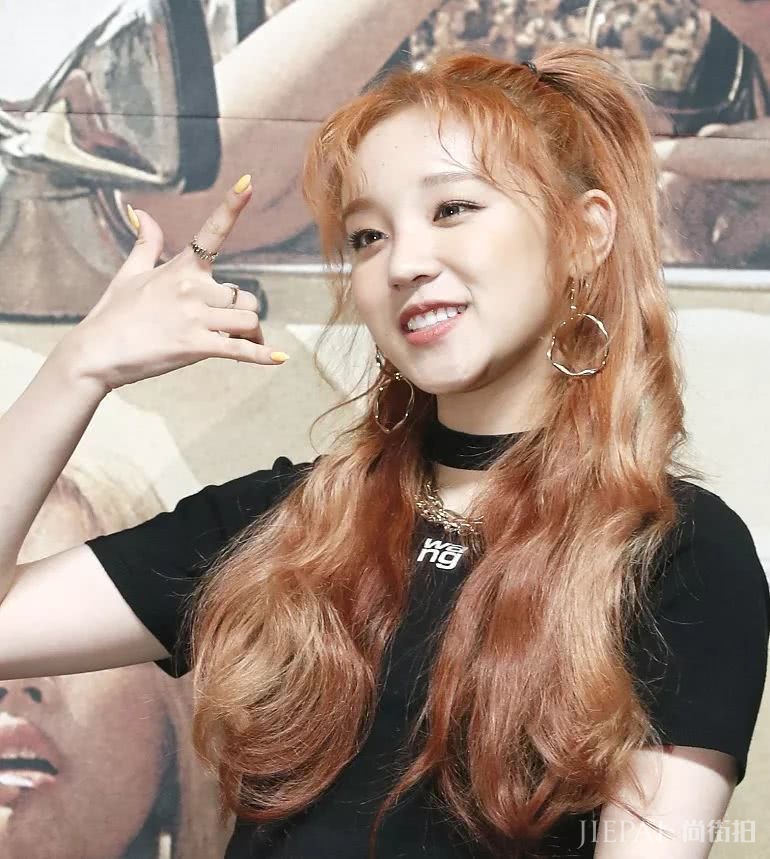 想换发色吗？这几种最流行的颜色可以参考