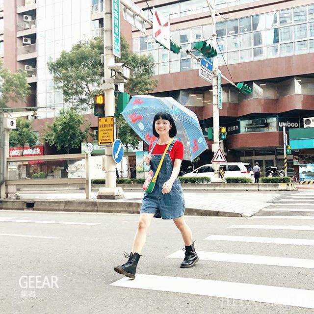 看时尚博主Meg的穿衣搭配风格 真是娇小妹子的最佳模板