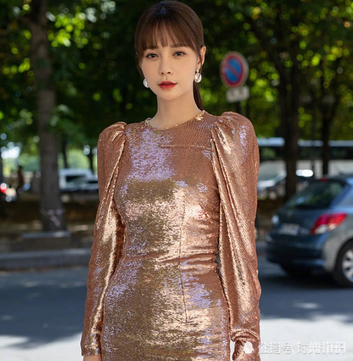 沈梦辰为什么总留刘海?换发型堪比换脸