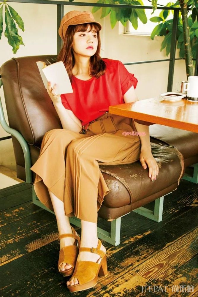 日本模特村田伦子の时髦秘密?一起做“青文字系”女孩