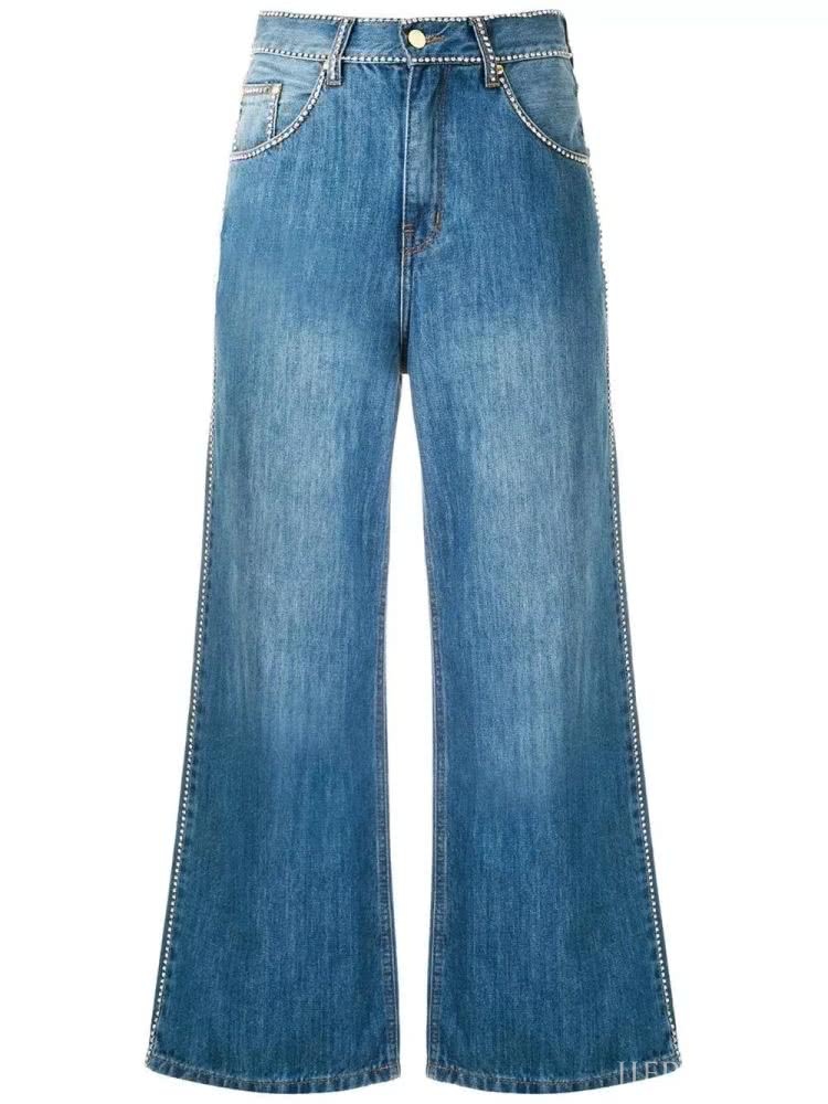 欧美街拍 阔腿裤穿不好罪魁祸首可能因为这五双鞋