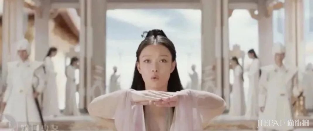 倪妮新剧惨遭滑铁卢,颜值又被女二吊打,竟是因性冷淡脸
