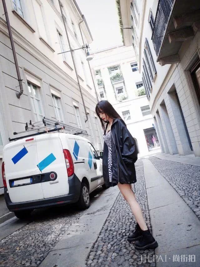 夏天露腿不好驾驶?试试这8种进阶式上衣搭配,帮你练成腿精