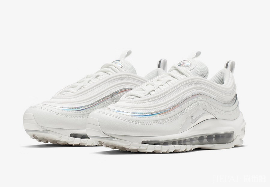 镭射小白鞋?这双 Air Max 97 我都想冲了!