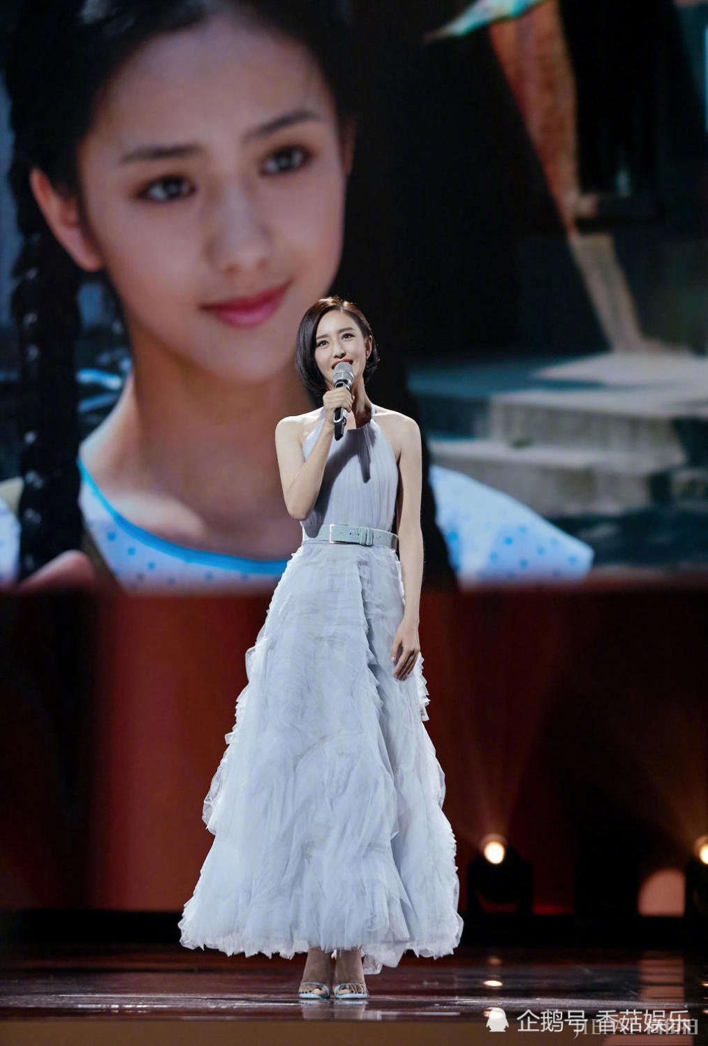 佟丽娅辞演《三十而已》被质疑无契约精神!其实此举有三方面好处