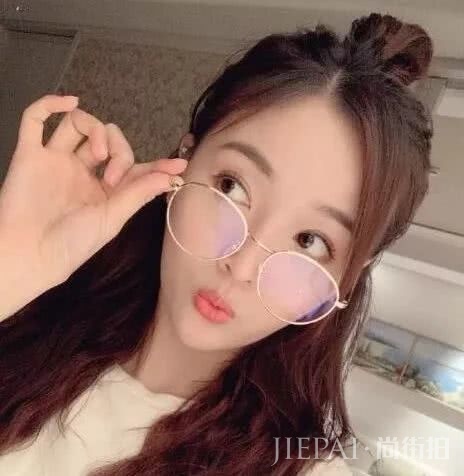 夏天该弄一个什么样的发型才能又美又凉快？