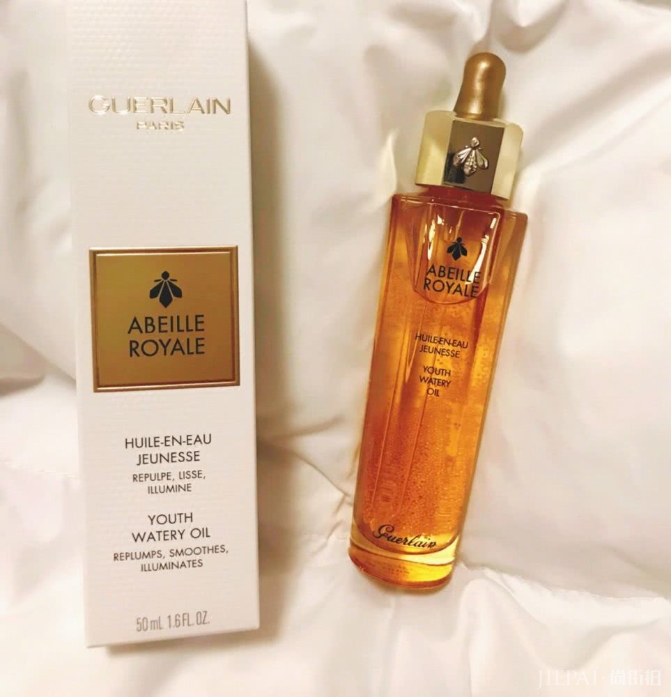 哪有什么逆生长,50岁许晴抗衰老的秘密是保养,这些精华记好咯