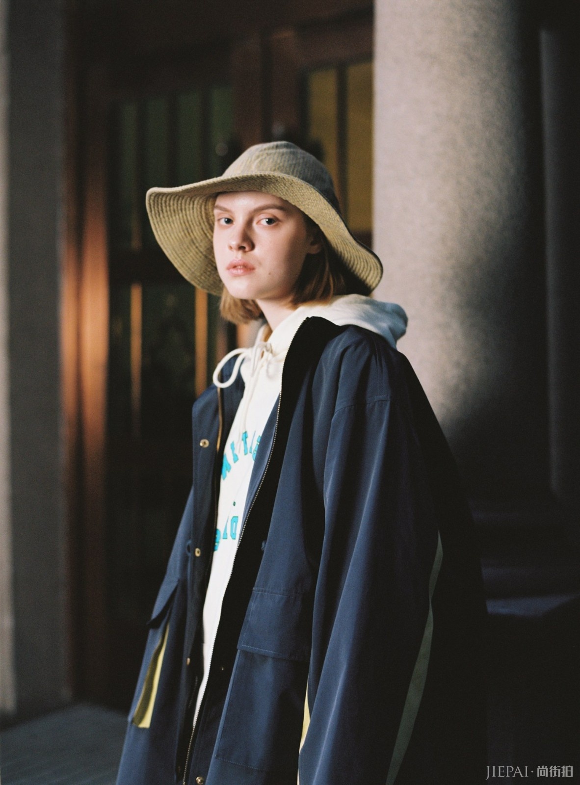 国内街牌MELTING SADNESS取景上海,新品设计太绚丽!