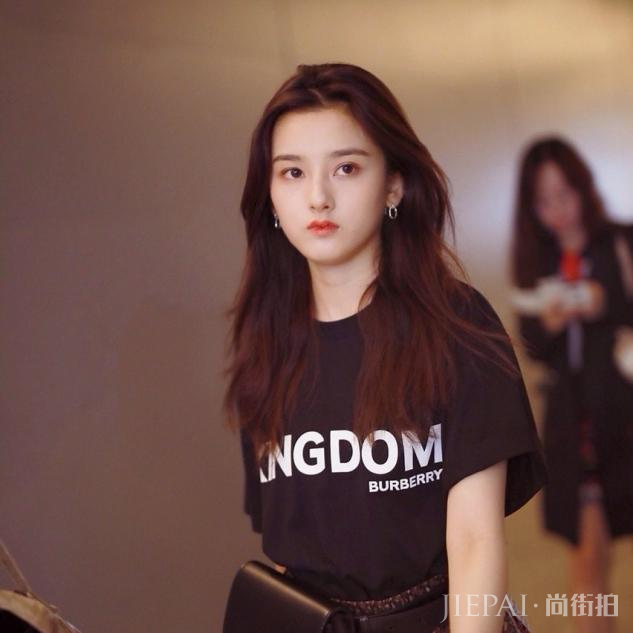 娃娃脸不止可爱，这几款发型让你风格百变