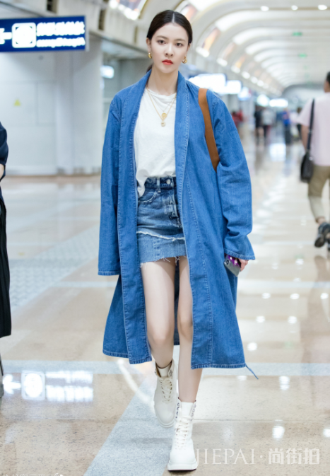 发型毁所有!宋妍霏新生代女王没白叫,不过发型却显老10岁