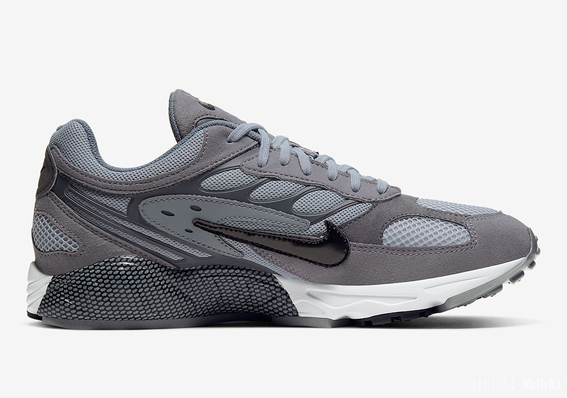 秋季穿什么鞋好？这双 Nike Air Ghost Racer 酷灰不考虑一下！？