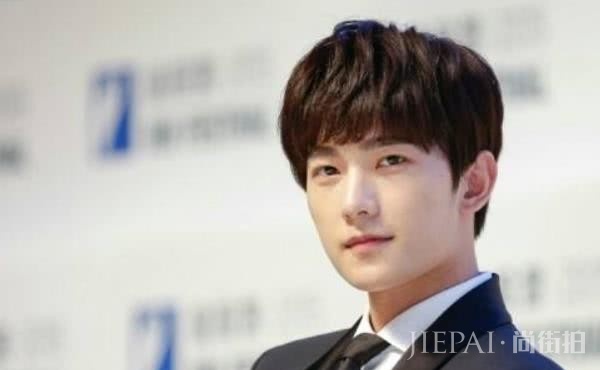 5位高颜值的男明星，第二位身材发福。最后一位号称人间美男子！