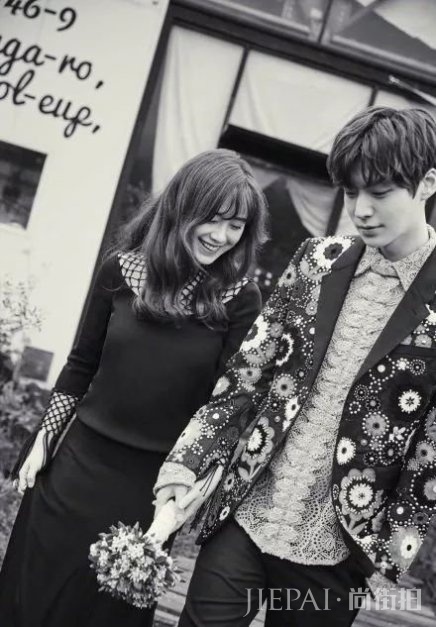 越撕越惨烈,这是我见过最悲伤的明星离婚大战!