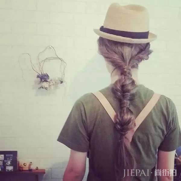 编发不重样，三股辫变化出的N种样式