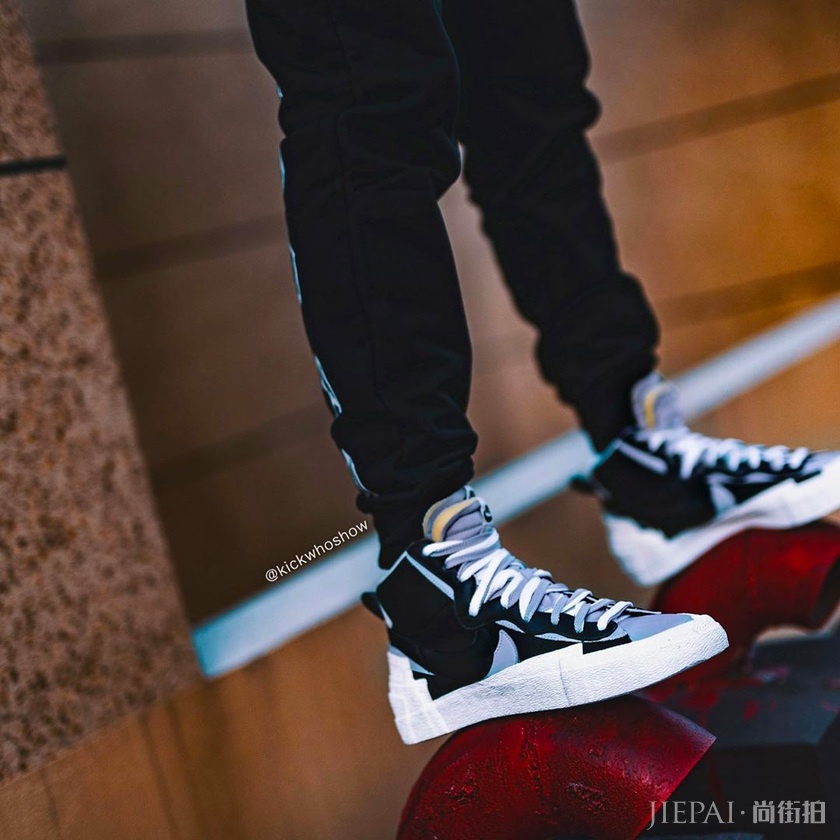 上脚属实太美!黑灰 Sacai x Nike Blazer Mid 最新上脚美图来袭!