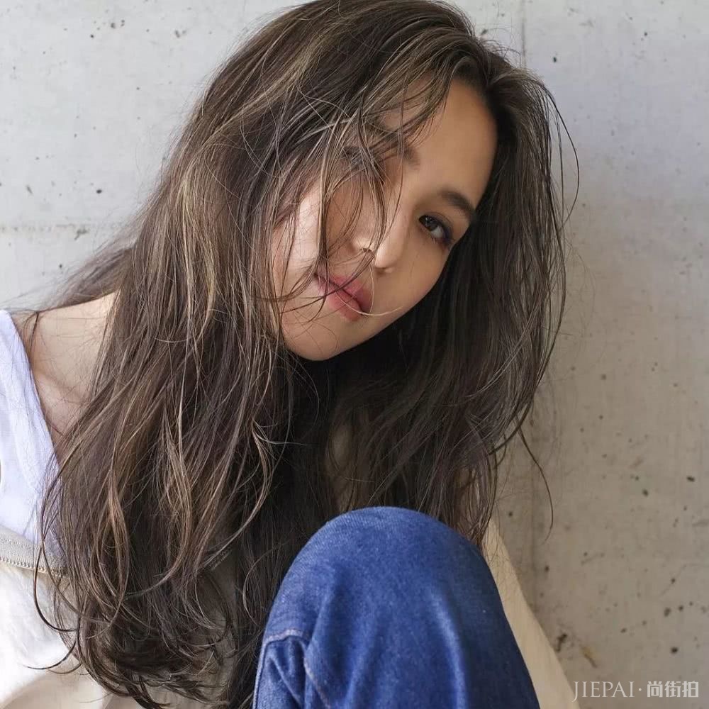 清爽无刘海的日系发型，气质加分妥妥的