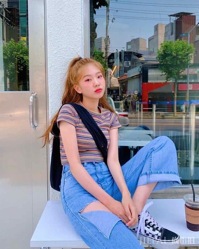 穿衣学韩国小姐姐色彩穿搭,青春靓丽又减龄