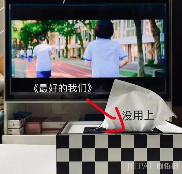 吴亦凡恋情曝光后，女友全面被深扒，前男友和同学全出来爆料了！