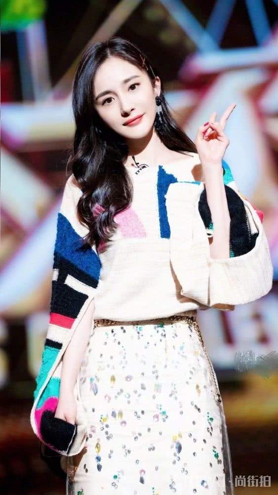 私服搭配只服杨幂,生过孩子也能穿出18岁少女feel