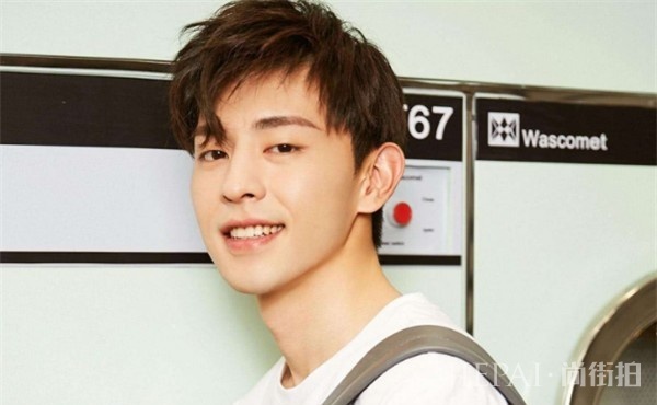 娱乐圈中“人气超高”的5位男星，鹿晗垫底，第一实至名归！