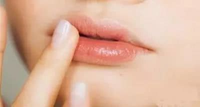 唇妆的化妆步骤有很多种,你找到最适合你的了吗?