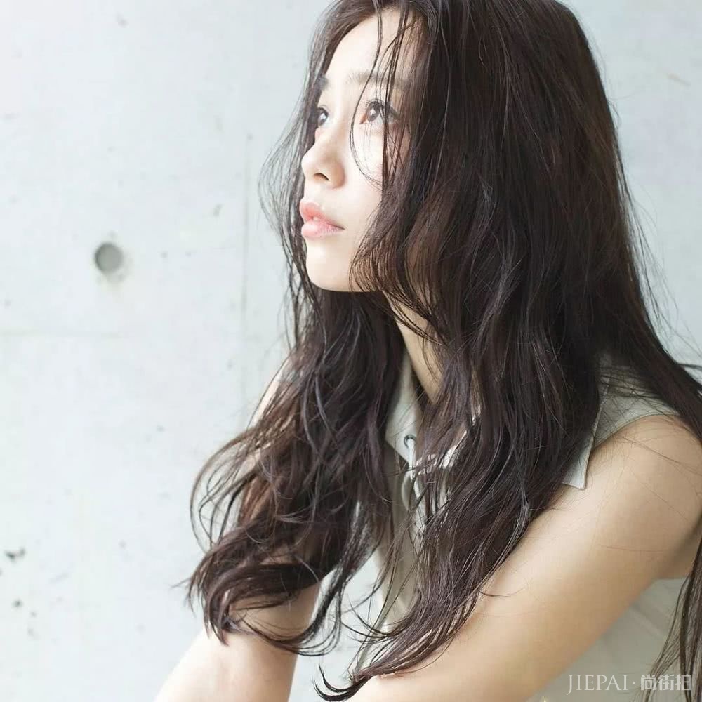 清爽无刘海的日系发型，气质加分妥妥的