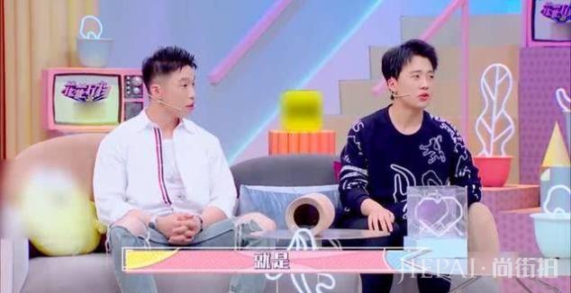 23岁郭麒麟豪宅首曝光,整整一桌子药,到底怎么了?