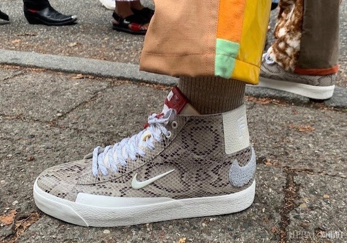 颜值秒杀Virgil Abloh联乘!Soulland x Nike SB Blazer Mid实物细节帅翻!