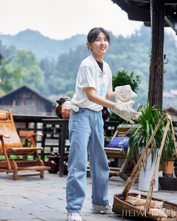 夏天学张子枫穿搭，可盐可甜的妹妹你喜欢吗？