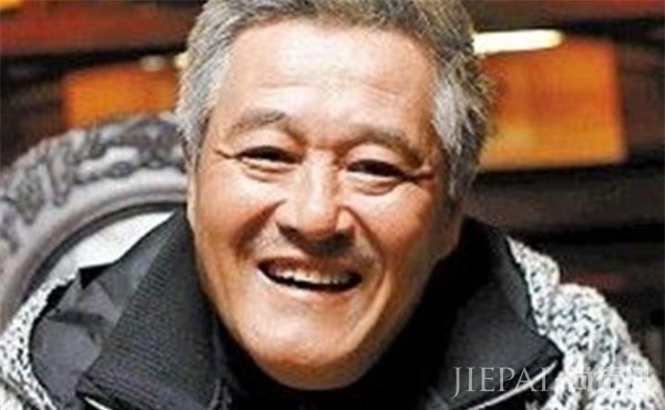 崔永元从不炮轰的5位明星，张国立上榜，最后一位出于欣赏