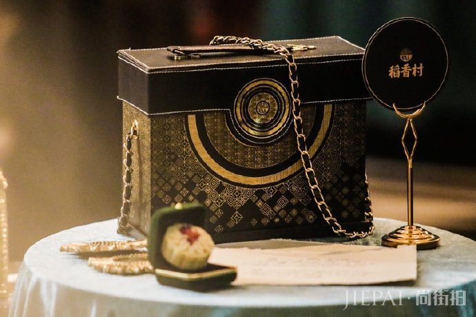 月饼包包不算奇葩，这些神脑洞的设计，你pick哪一个？