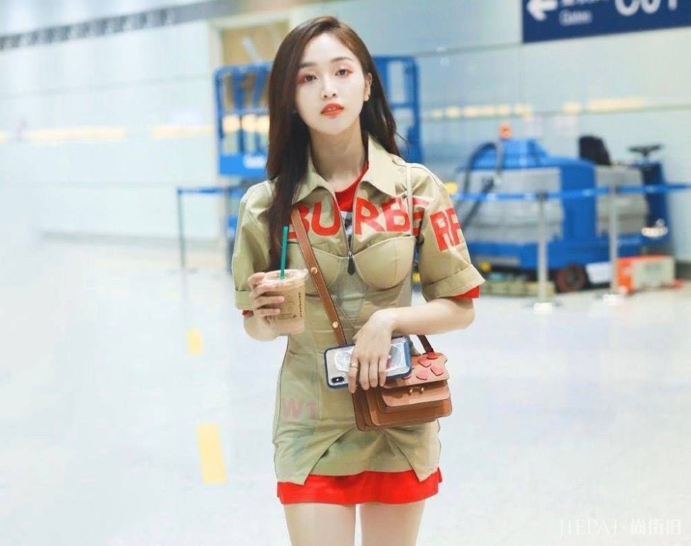 初恋系风格怎么穿?学吴宣仪妥妥的