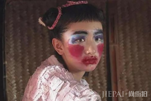 女星最想删掉的照片:关晓彤怕鹿晗见到,最让观众惊讶的是热巴