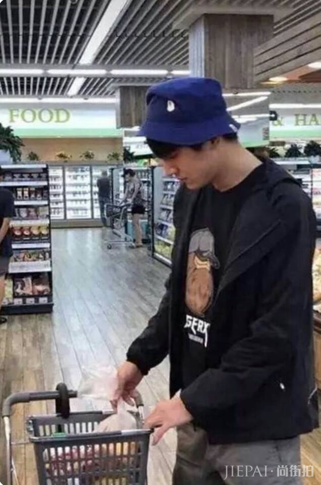 娱乐圈接地气的男明星