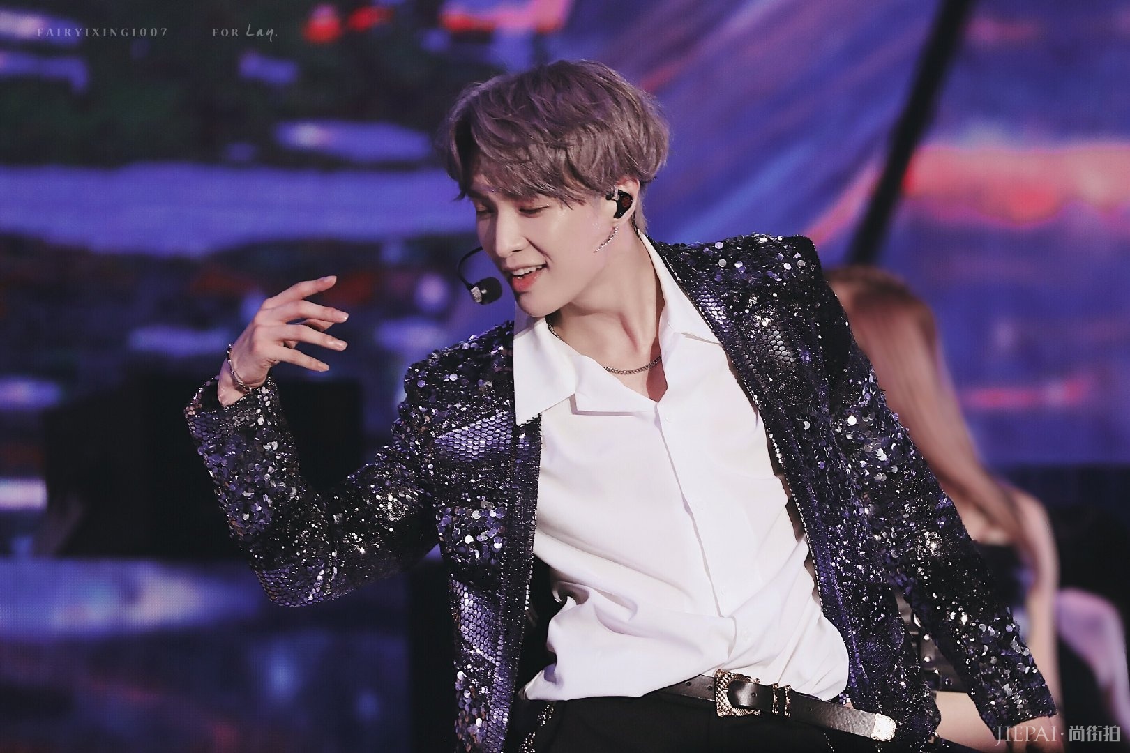 郑恺名字被挂热搜，热搜内容却全是张艺兴？原因让人大跌眼镜