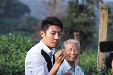 撒贝宁改严肃端庄形象,参加综艺成搞笑担当,被疑已经退出央视