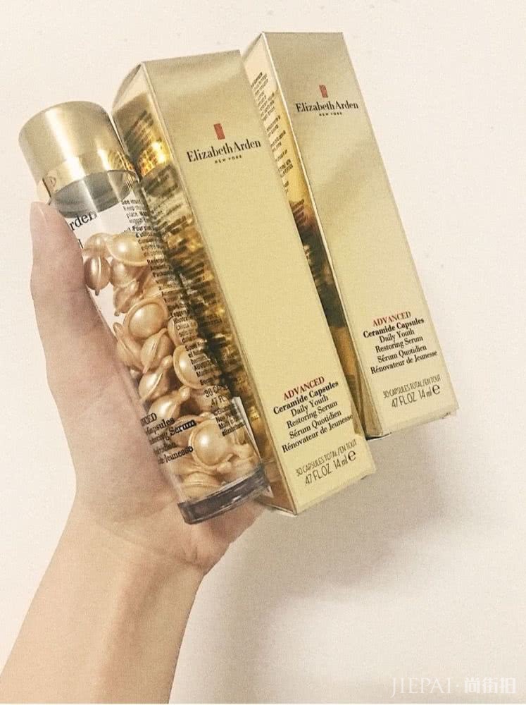 哪有什么逆生长，50岁许晴抗衰老的秘密是保养，这些精华记好咯